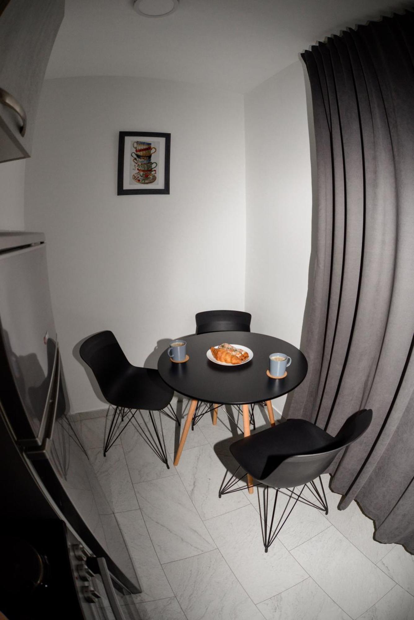 Apartments City Comfort Belgrado Exterior foto